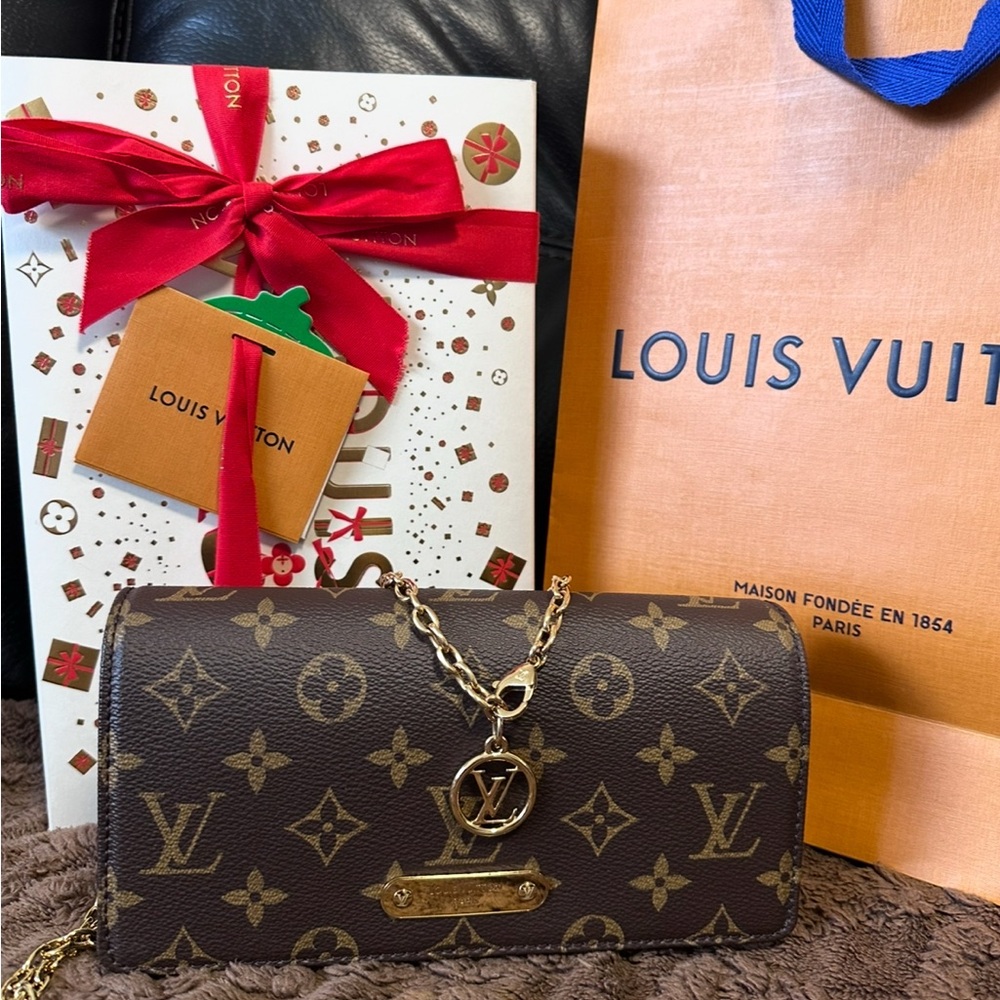 Louis Vuitton Brown Monogram Clutch with Gold Hardware